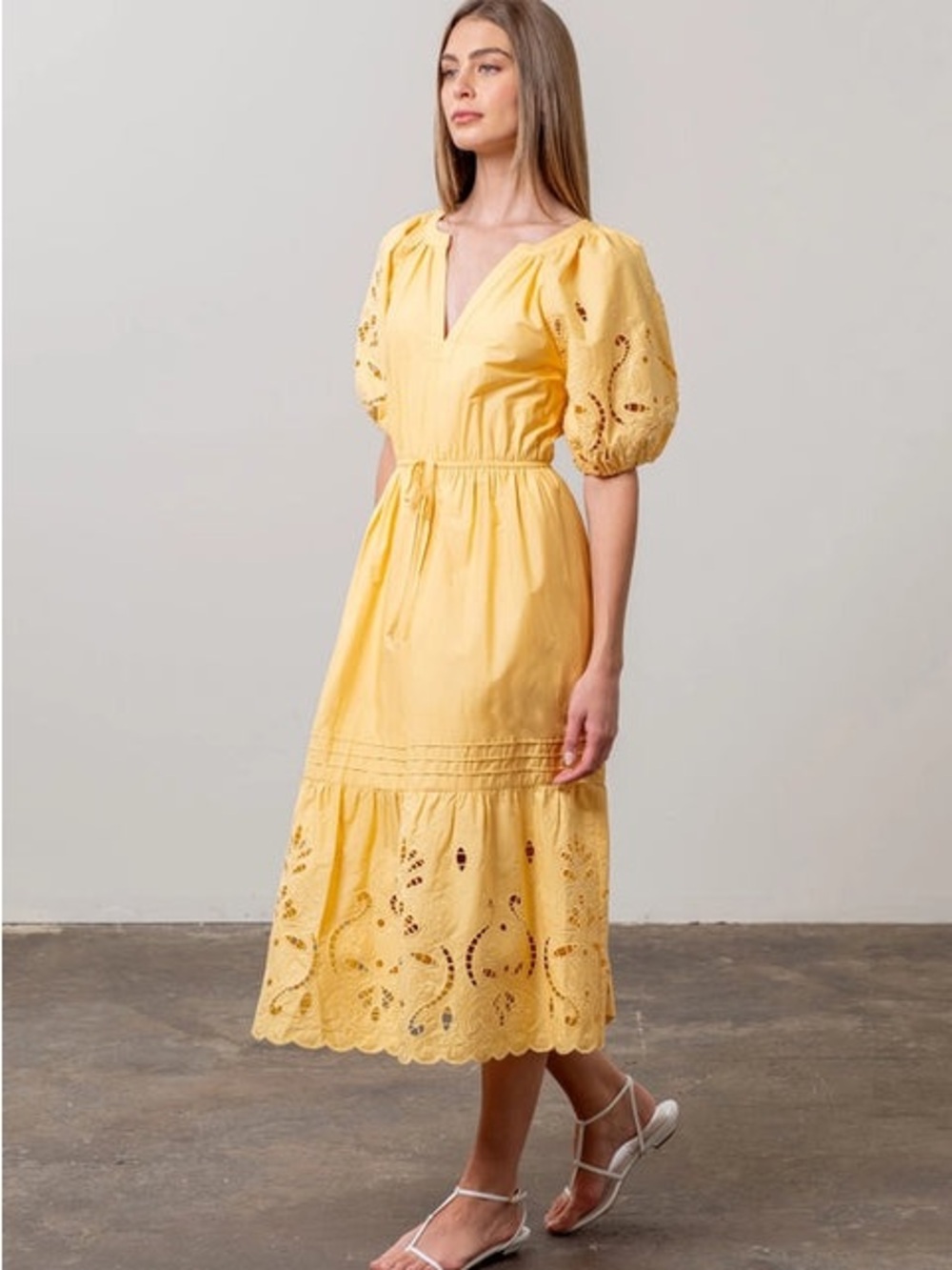 MOON RIVER | Eyelet Detail Waist Tie Midi
Dress ~ Size S